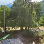 La Veduta Sleeps 8 With Garden *