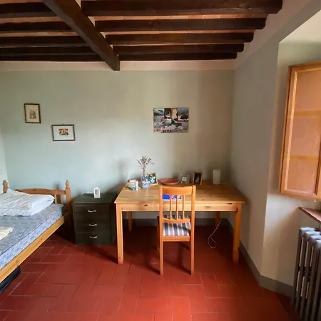 La Veduta Sleeps 8 With Garden Semesterbostad