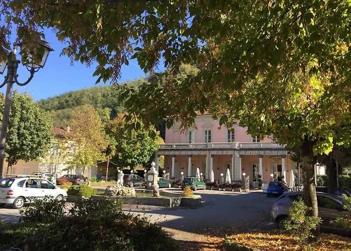La Veduta Sleeps 8 With Garden * Bagni di Lucca