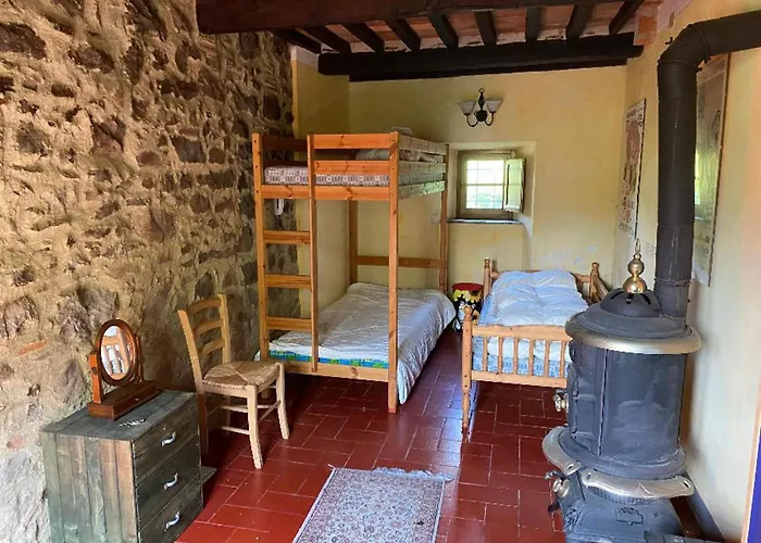 Vakantiehuis La Veduta Sleeps 8 With Garden