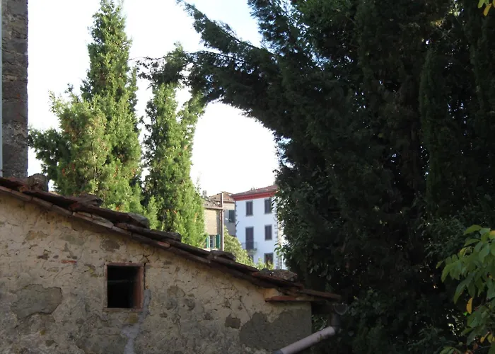 La Veduta Sleeps 8 With Garden Vakantiehuis *