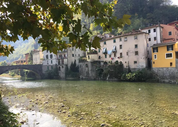 Vakantiehuis La Veduta Sleeps 8 With Garden *